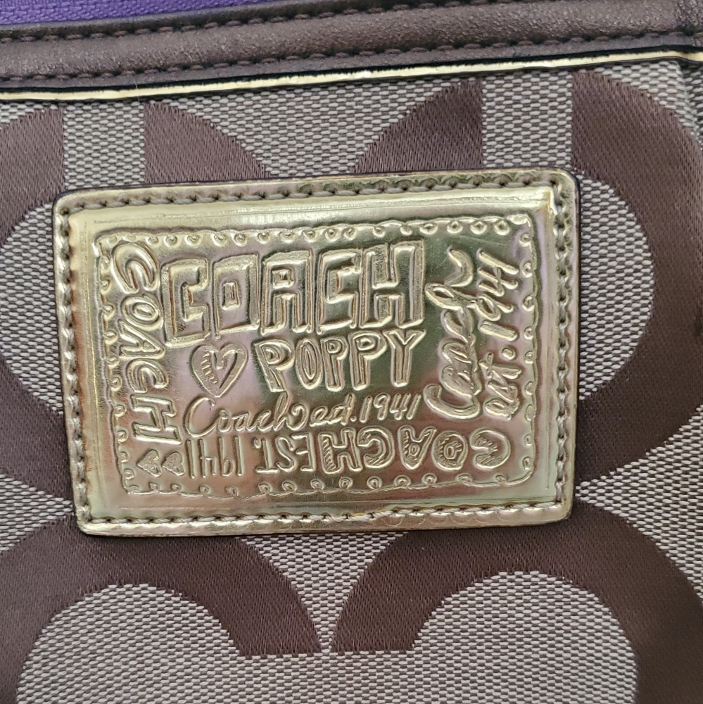 Coach purse - Picture 4 of 5